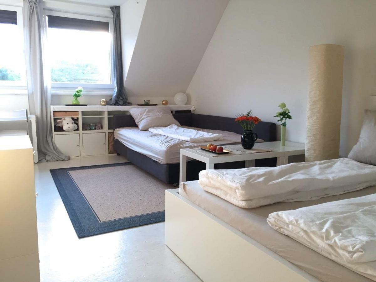 Grosses Helles Zimmer + Eigenes Bad Hamburg-Harburg Exteriör bild